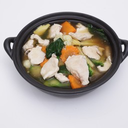 ราดหน้าไก่
