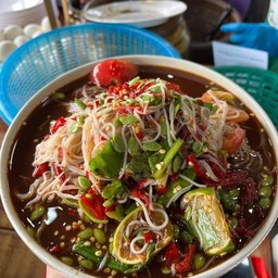 ตำขนมจีน