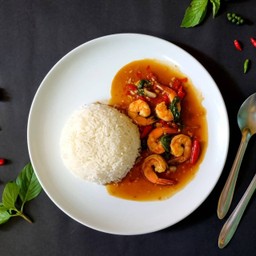 ข้าวกระเพรา กุ้ง หมึก