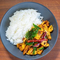 กะเพราหมูยอ