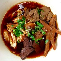 ก๋วยเตี๋ยวไก่ น้ำตุ๋น ธรรมดา