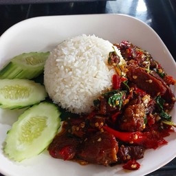 กะเพราเนื้อเปื่อย