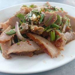 น้ำตกเนื้อ