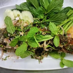 ลาบปลาช่อนทอด