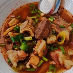 ต้มแซ่บหมู