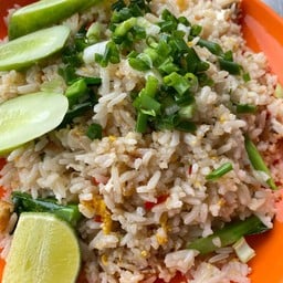 (เล็ก) ข้าวผัดคะน้าปลาเค็ม