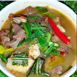 ต้มแซ่บเนื้อ