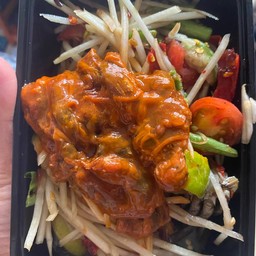 ตำหอยดอง