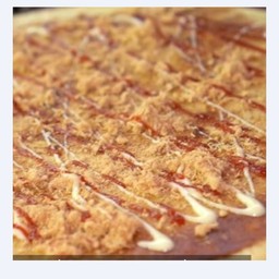 เครปน้ำพริกเผาหมูหยอง