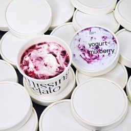 โยเกิร์ต มิกซ์เบอร์รี