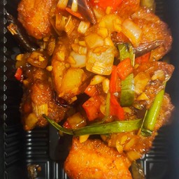 ไก่ทอดซอสเปรี้ยวหวานเผ็ด