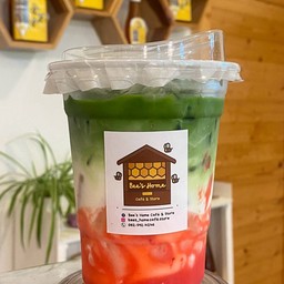 สตอเบอรี่ชาเขียว