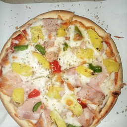 พิซซ่าหน้าฮาวายเอี้ยน10นิ้ว