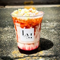 สตอเบอรรี่มิวค์