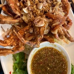 ปูนิ่มทอดกระเทียม