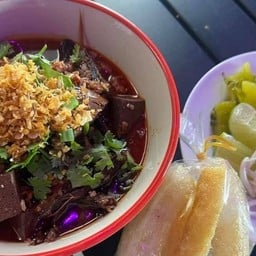 น้ำเงี้ยว น้ำยาป่า byร้านชำ 小卖部