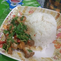 ร้าน ต้นไทร อาหารตามสั่ง ลาดพร้าว107 ลาดพร้าว 107
