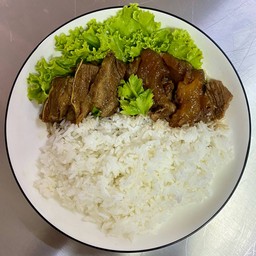 ข้าวหน้าเนื้อตุ๋น+เอ็นแก้ว