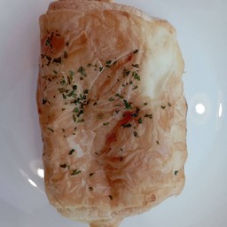 ครัวซองแฮมชีส