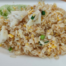 ข้าวผัดปูก้อน
