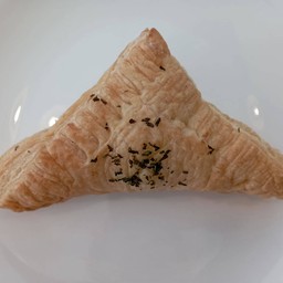 พัฟไก่ครีมซอส