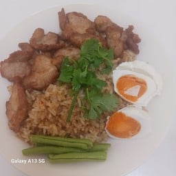 ก๋วยจั๊บBYครัวเพชรพลอย