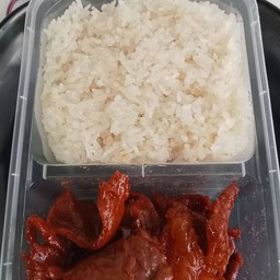 ข้าวเหนียวเนื้อทอด