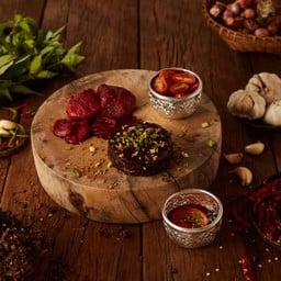 ลาบควายดิบ