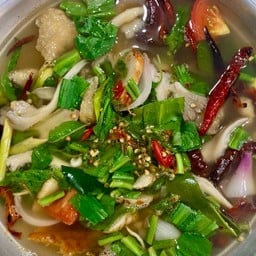 ต้มยำปลากดคังหม้อไฟ น้ำข้น & น้ำใส