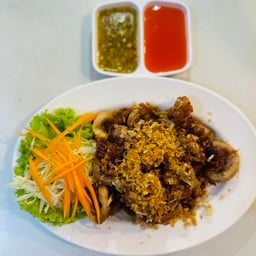 ไส้ตันทอดกระเทียม