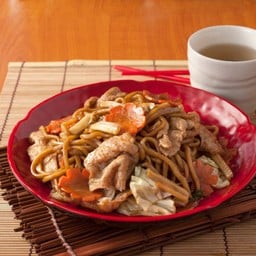 ยากิโซบะหมู