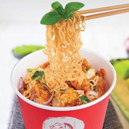 มาม่ายำไก่แซ่บ