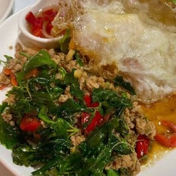 ข้าวกะเพราหมู