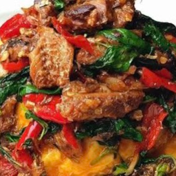 กะเพราปลากระป๋อง