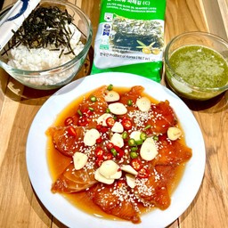 แซลม่อนดองซีอิ้วเกาหลี 150 กรัม+ข้าวญี่ปุ่น+สาหร่าย