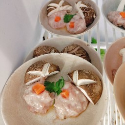 หมูเห็ดหอม