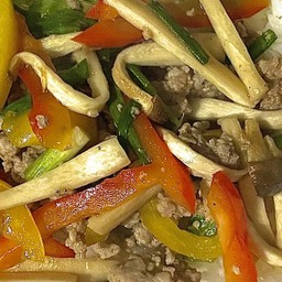 ข้าว ผัดเห็ดออริจิ+พริกหวาน