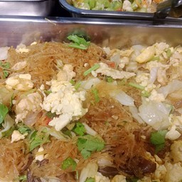 ผัดวุ้นเส้นใส่ไข่+ข้าว