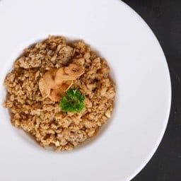 ข้าวผัดกระเทียม