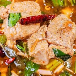ต้มเเซ่บหมูชิ้น