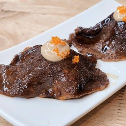 ชูซิเนื้อทรัฟเฟิล