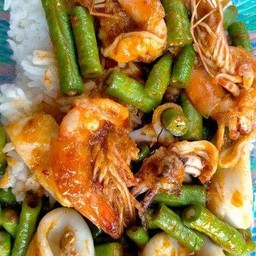 ร้านหมี่ไก่ฉีก 166