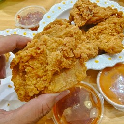 ไก่ทอด อภิสิทธิ์