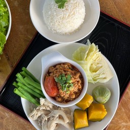 ข้าวสวย+น้ำพริกอ่อง+ผักลวก