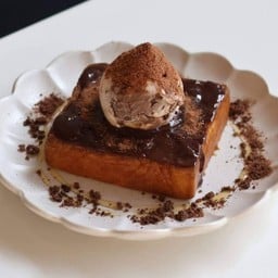 Nutella Toast  (Nutella With Oreo Crumble )