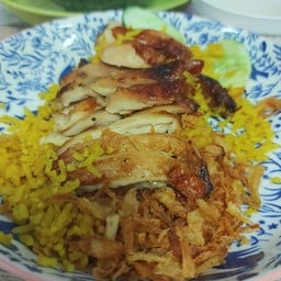 มิสเตอร์ไฮ้ ไก่อบถัง ตลาดรวมทรัพย์ อโศก