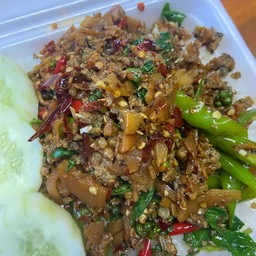 ผัดเผ็ดกบนา