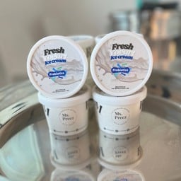 Ice cream yogurt กลับบ้าน