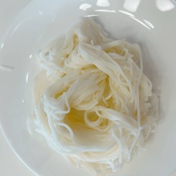 ขนมจีน