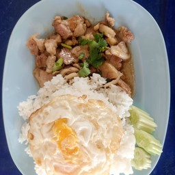 ข้าวหมูกระเทียม+ไข่ดาว